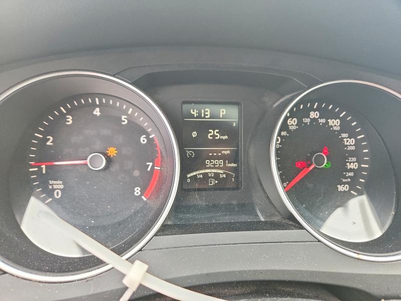 Photo 9 from auction – 2015 VOLKSWAGEN JETTA with VIN 3VWD07AJ9FM422871