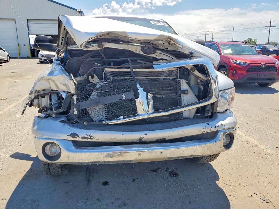 Photo 5 from auction – 2004 DODGE RAM 2500 with VIN 3D7KU28C64G104779