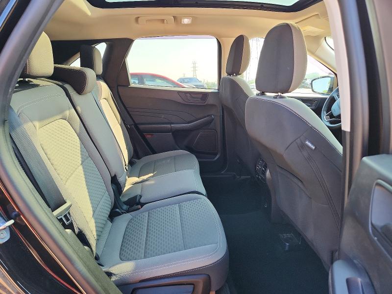 Photo 11 from auction – 2022 FORD ESCAPE with VIN 1FMCU0G60NUA11118