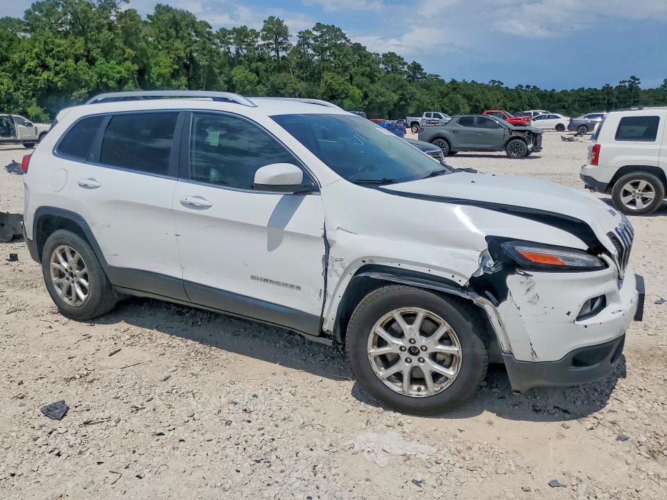Photo 4 from auction – 2018 JEEP CHEROKEE with VIN 1C4PJMLB3JD581732