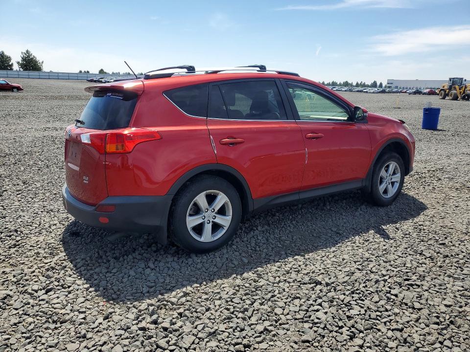 Photo 3 from auction – 2013 TOYOTA RAV4 with VIN JTMRFREV9D5010985