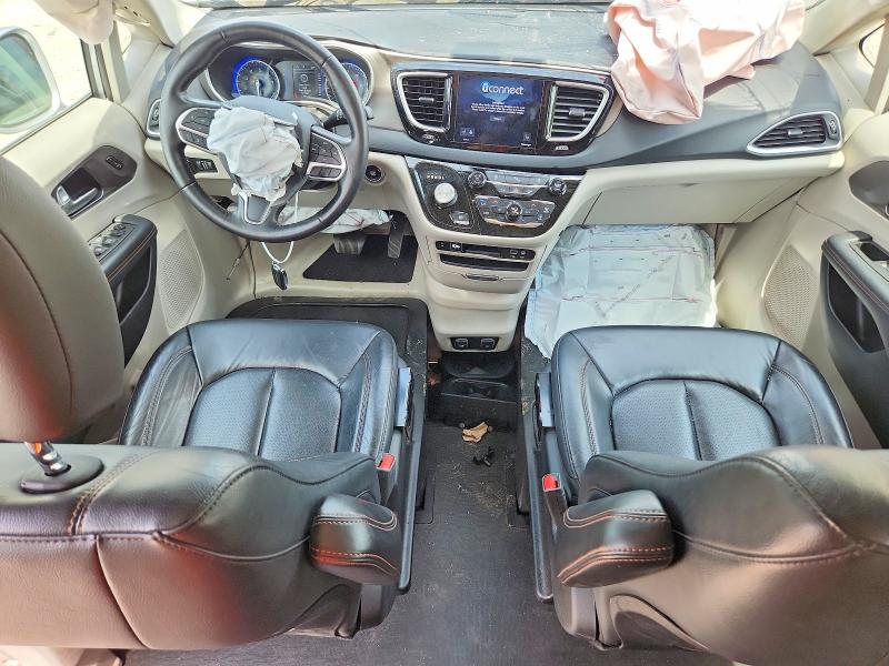 Photo 8 from auction – 2020 CHRYSLER PACIFICA with VIN 2C4RC1BG7LR158053