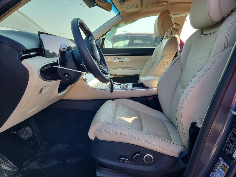 Photo 7 from auction – 2026 GENESIS GV70 with VIN 5NMMBDTB9TH055972