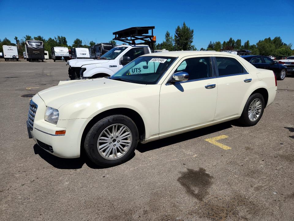CHRYSLER 300 2010 with VIN 2C3CA4CDXAH307211 - Photo from auction