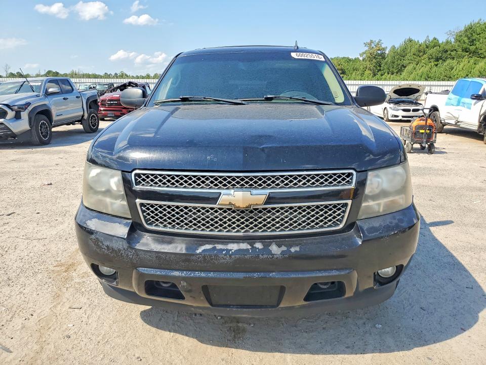 Photo 5 from auction – 2007 CHEVROLET SUBURBAN with VIN 3GNFK163X7G303926