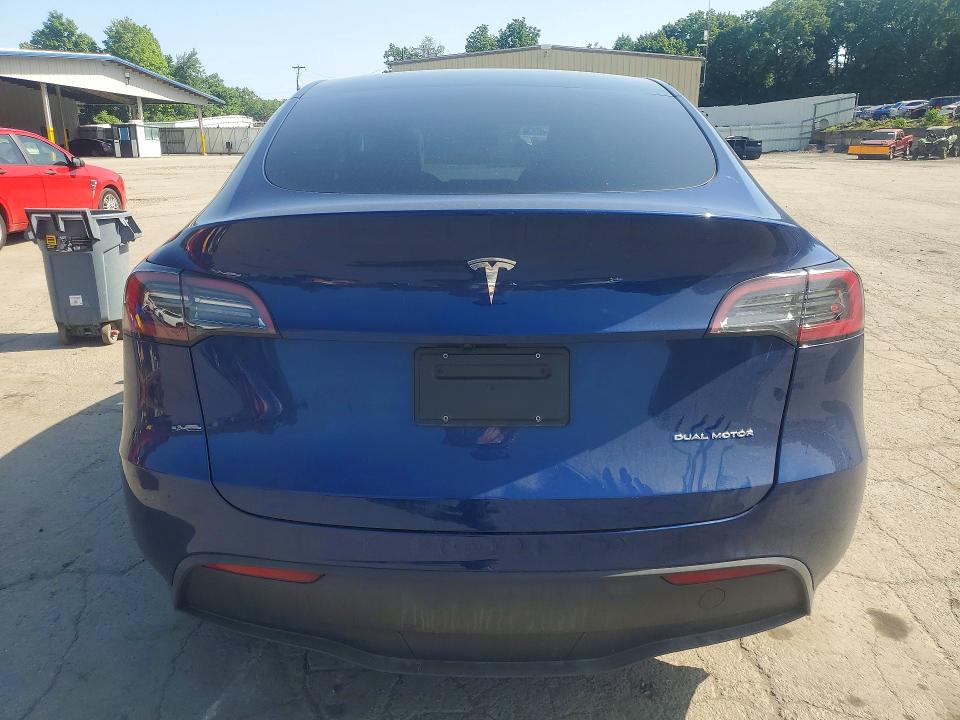 Photo 6 from auction – 2025 TESLA MODEL Y with VIN 7SAYGDEEXSA339749