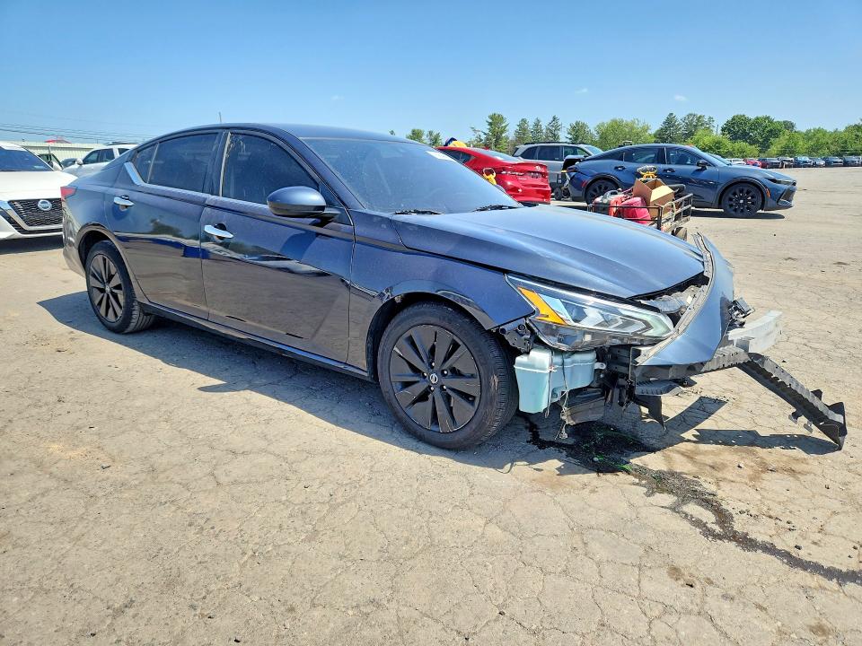 Photo 4 from auction – 2021 NISSAN ALTIMA with VIN 1N4BL4DV2MN357935