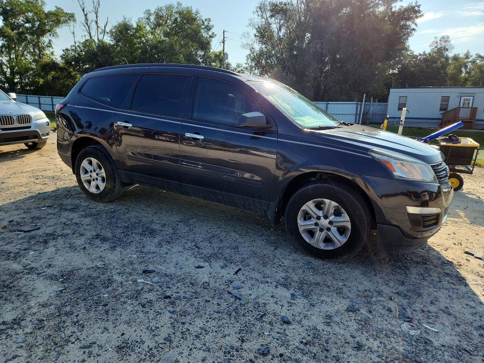 Photo 4 from auction – 2016 CHEVROLET TRAVERSE with VIN 1GNKRFED4GJ206642
