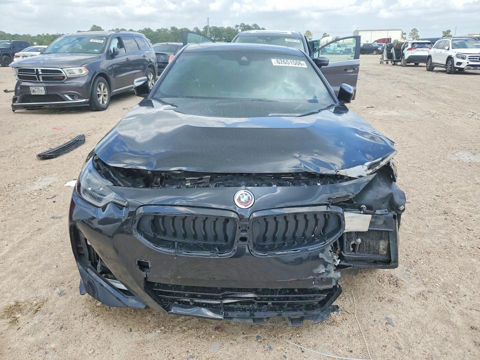 Photo 5 from auction – 2023 BMW M240XI with VIN 3MW53CM08P8D25842