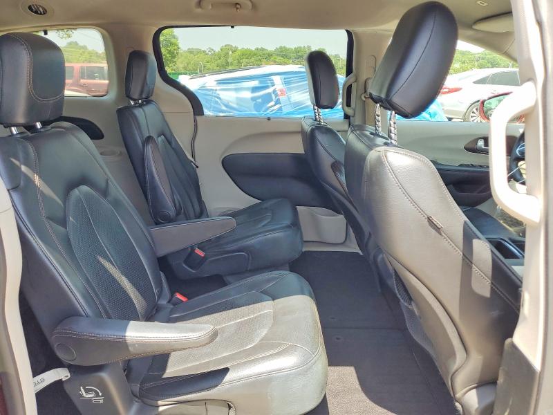 Photo 11 from auction – 2018 CHRYSLER PACIFICA with VIN 2C4RC1BG5JR332926