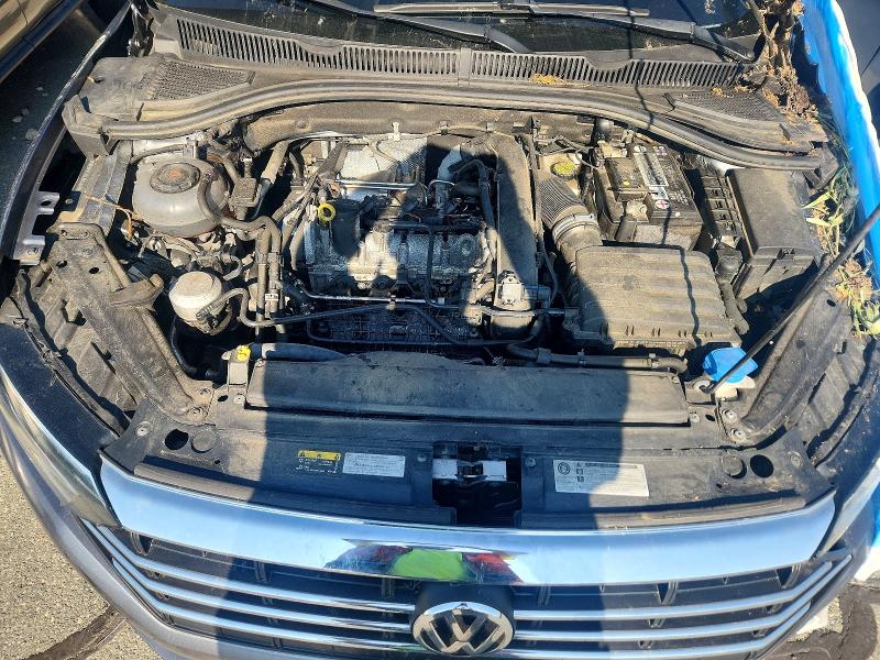 Photo 11 from auction – 2020 VOLKSWAGEN JETTA with VIN 3VWEB7BU4LM044882