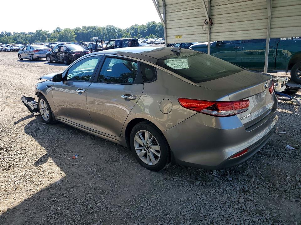 Photo 2 from auction – 2016 KIA OPTIMA with VIN 5XXGT4L33GG082754