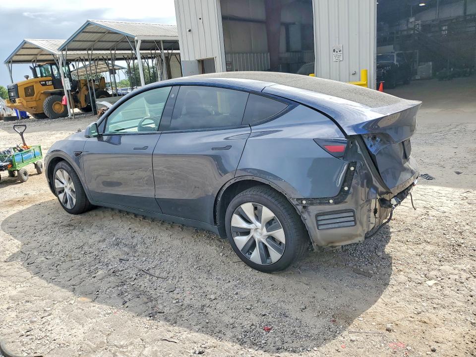 Photo 2 from auction – 2021 TESLA MODEL Y with VIN 5YJYGDEEXMF142003