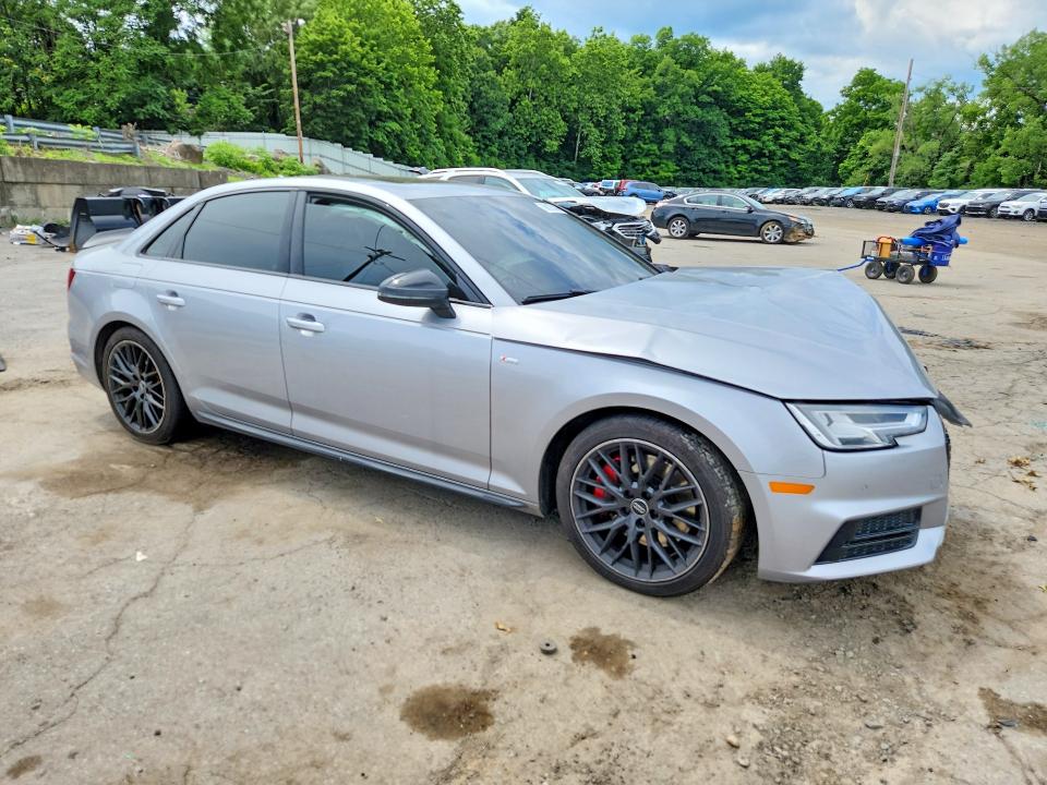 Photo 4 from auction – 2018 AUDI A4 with VIN WAUENAF46JA057965