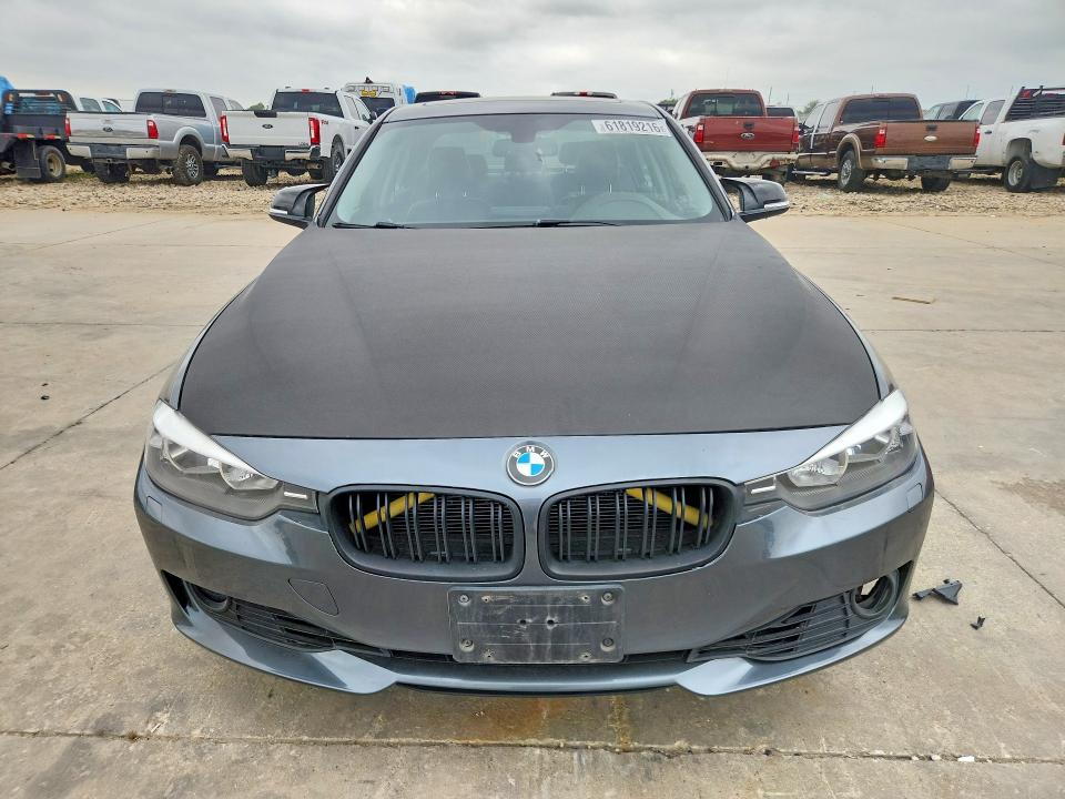 Photo 5 from auction – 2013 BMW 328 with VIN WBA3B3C52DJ976388