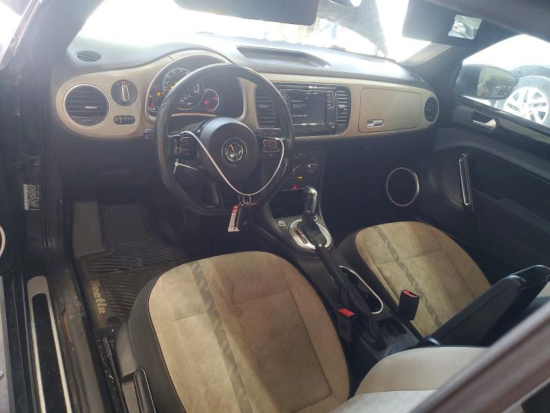 Photo 8 from auction – 2018 VOLKSWAGEN BEETLE with VIN 3VW5DAAT2JM505025