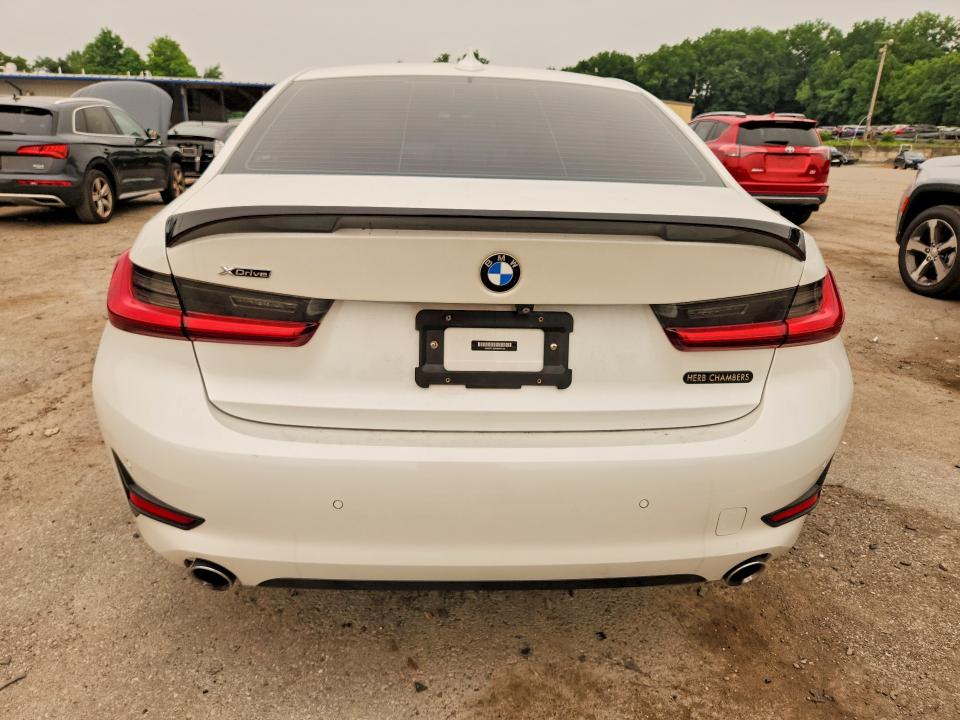 Photo 6 from auction – 2021 BMW 330XI with VIN 3MW5R7J08M8B69730