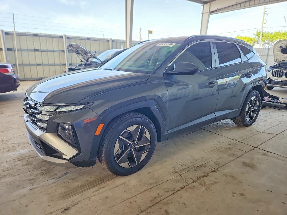 Photo 1 from auction – 2025 HYUNDAI TUCSON with VIN 5NMJB3DE3SH486294