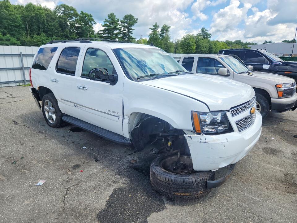 Photo 4 from auction – 2014 CHEVROLET TAHOE with VIN 1GNSKCE04ER131634