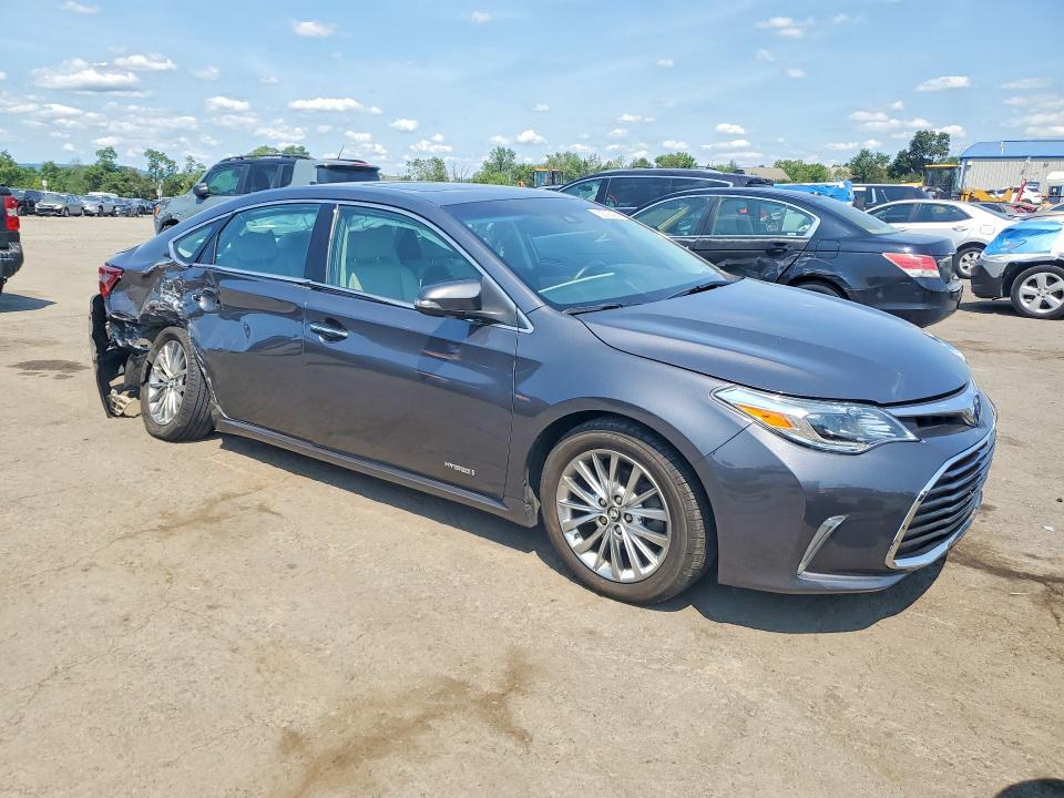 Photo 4 from auction – 2016 TOYOTA AVALON HYBRID with VIN 4T1BD1EB2GU051804