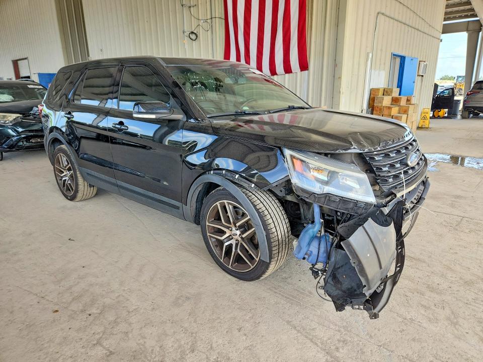 Снимка 4 от търг – 2016 FORD EXPLORER с VIN 1FM5K8GT2GGB95952