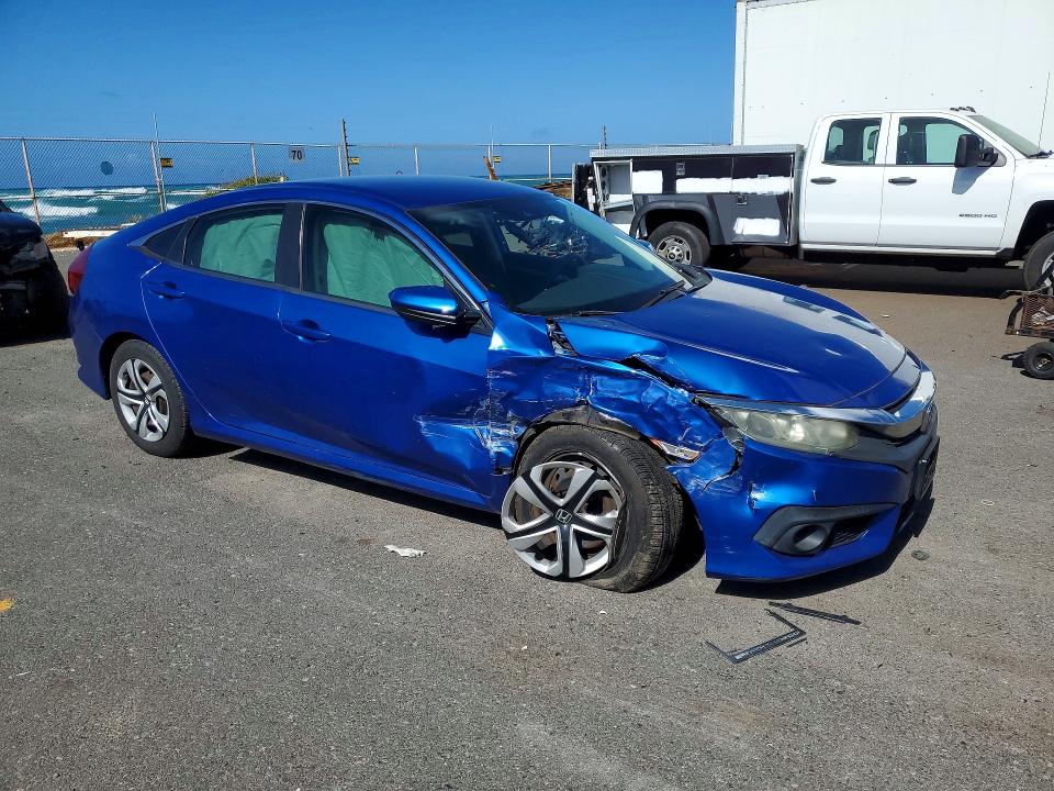 Photo 4 from auction – 2016 HONDA CIVIC with VIN 19XFC2F67GE052770