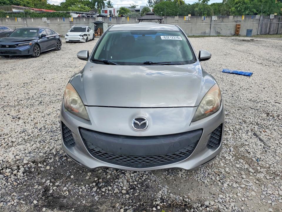 Photo 5 from auction – 2012 MAZDA 3 with VIN JM1BL1UF5C1647352
