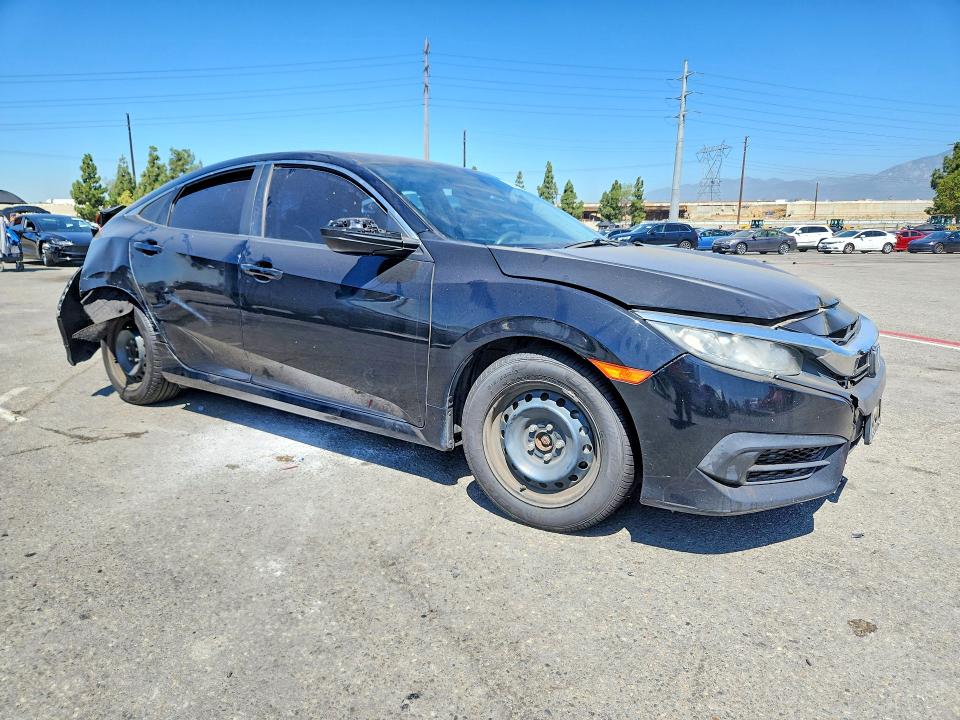 Photo 4 from auction – 2017 HONDA CIVIC with VIN 2HGFC2F5XHH516312