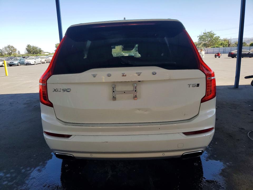 Photo 6 from auction – 2020 VOLVO XC90 with VIN YV4102PK8L1547617