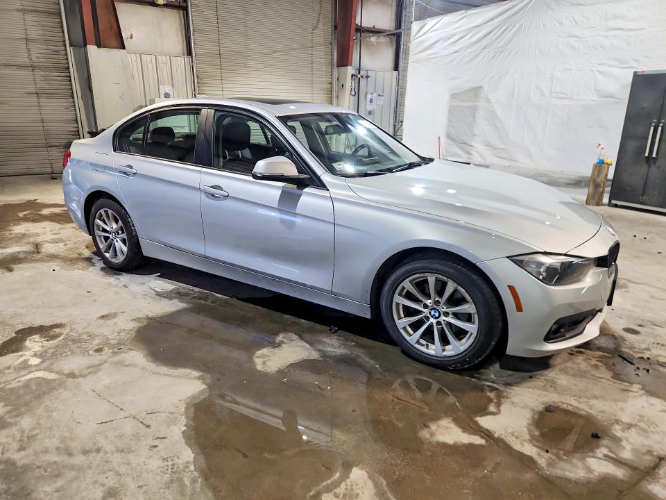 Photo 4 from auction – 2016 BMW 320 with VIN WBA8E5G54GNT93398