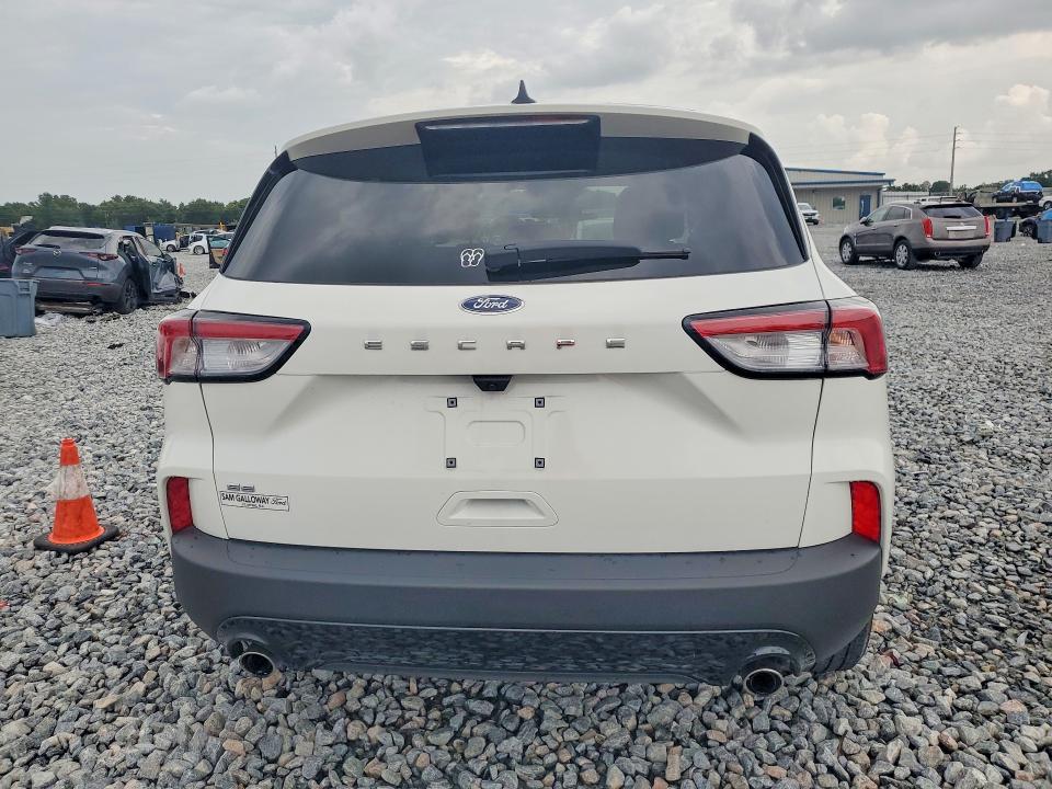 Photo 6 from auction – 2022 FORD ESCAPE with VIN 1FMCU0G6XNUB16023