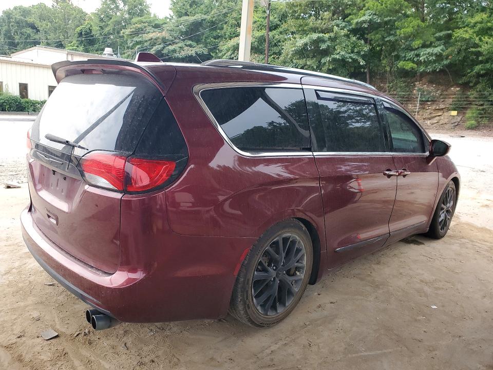 Photo 3 from auction – 2018 CHRYSLER PACIFICA with VIN 2C4RC1BG7JR126457