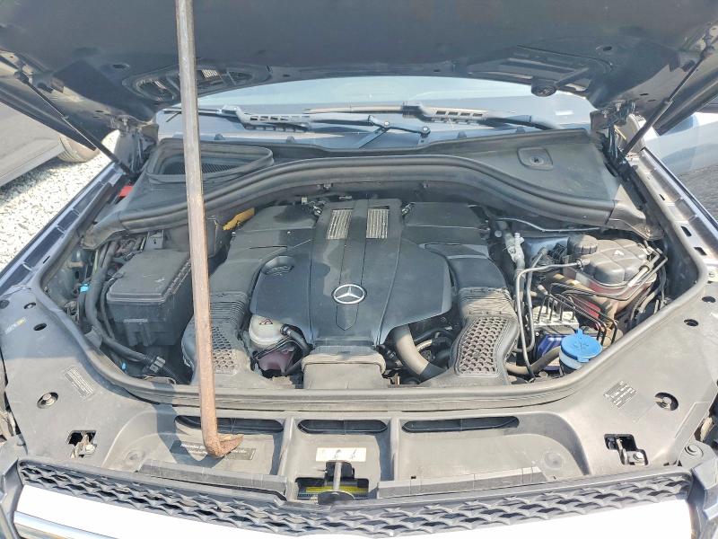 Photo 12 from auction – 2016 MERCEDES-BENZ GL with VIN 4JGDF6EE3GA645328