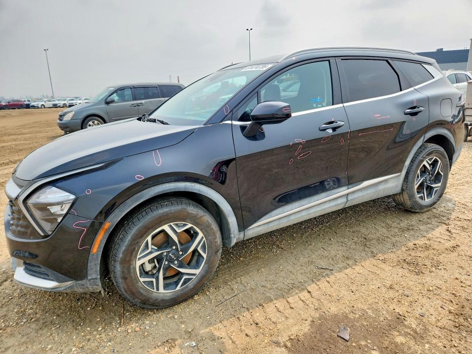 KIA SPORTAGE 2023 with VIN KNDPUCAF8P7146543 - Photo from auction