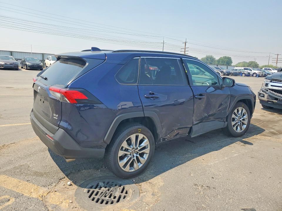Photo 3 from auction – 2025 TOYOTA RAV4 with VIN 2T3A1RFV4SW604061