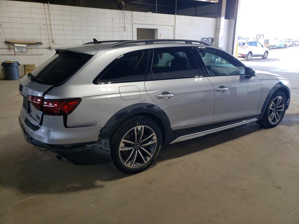 Photo 3 from auction – 2023 AUDI A4 ALLROAD with VIN WA18AAF40PA074257