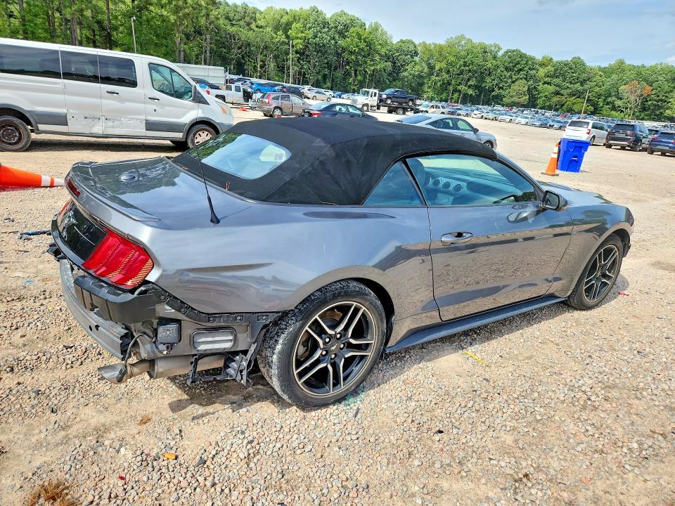 Photo 3 from auction – 2022 FORD MUSTANG with VIN 1FATP8UH4N5115501