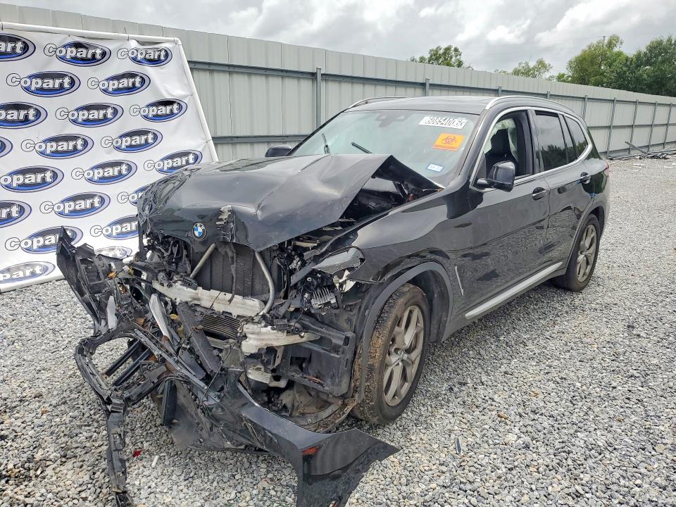 BMW X3 2021 with VIN 5UXTY3C02M9F71852 - Photo from auction