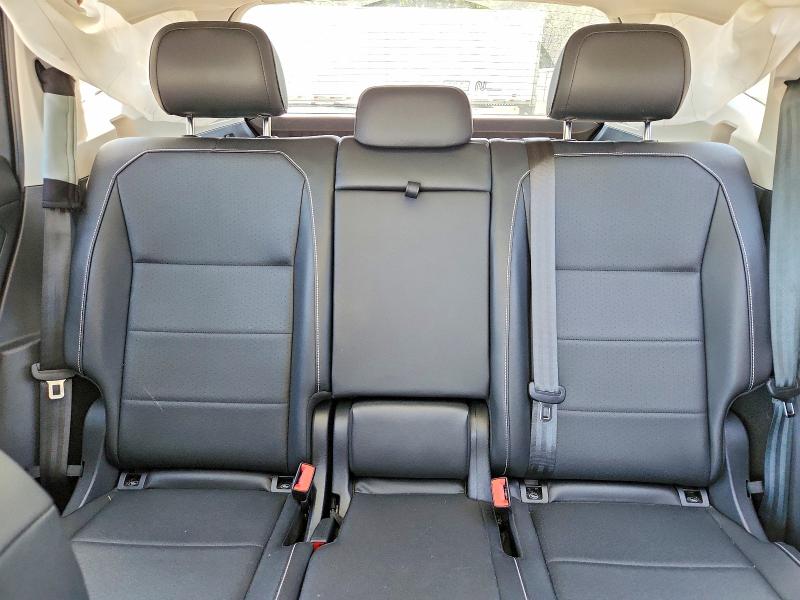 Photo 10 from auction – 2021 VOLKSWAGEN TIGUAN with VIN 3VV2B7AX5MM016674