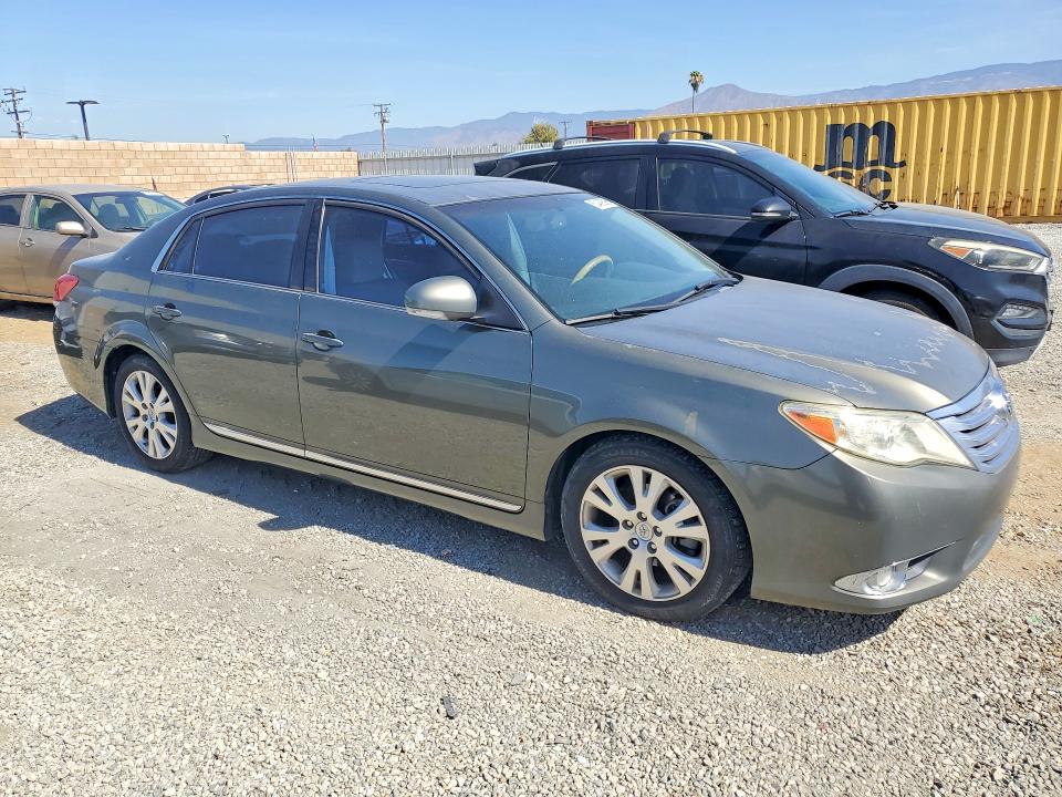 Photo 4 from auction – 2011 TOYOTA AVALON with VIN 4T1BK3DB6BU435189