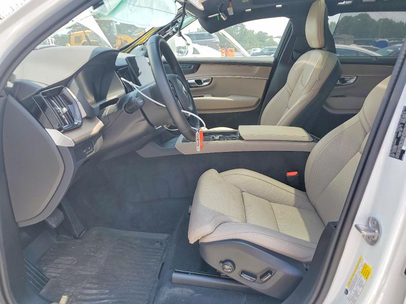 Photo 7 from auction – 2025 VOLVO XC90 with VIN YV4H60PG6S1393873