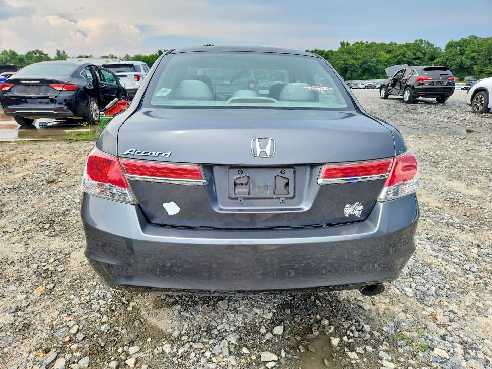 Photo 6 from auction – 2012 HONDA ACCORD with VIN 1HGCP2F30CA106728