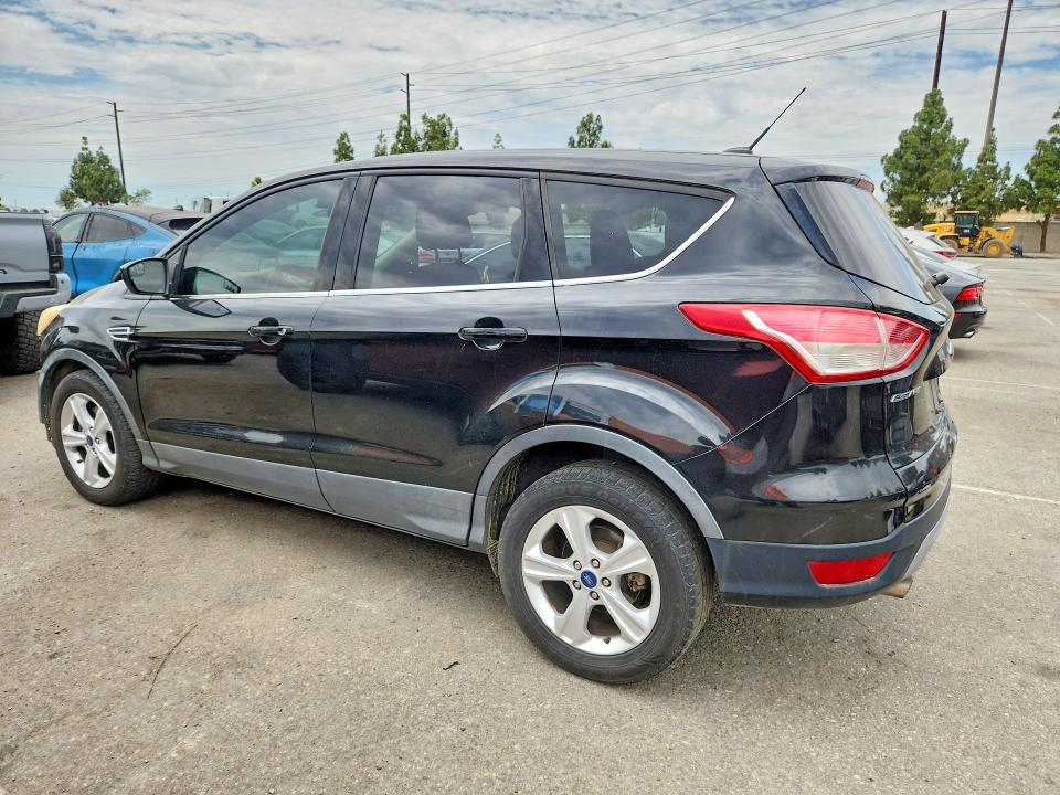 Photo 2 from auction – 2016 FORD ESCAPE with VIN 1FMCU0G96GUA54777