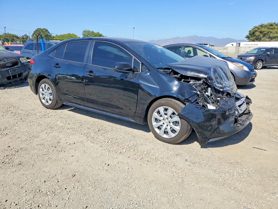 Photo 4 from auction – 2026 TOYOTA COROLLA with VIN JTDB4MEE8T3033002