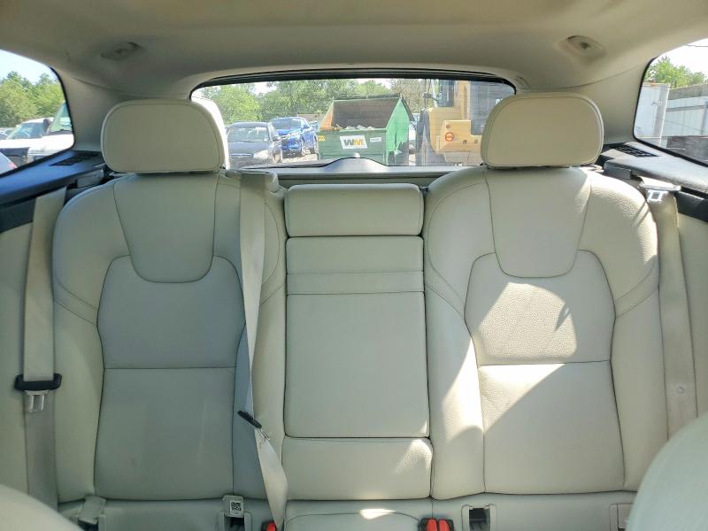 Photo 10 from auction – 2020 VOLVO XC60 with VIN YV4102RK9L1554959
