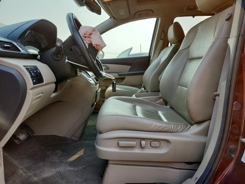 Photo 7 from auction – 2014 HONDA ODYSSEY with VIN 5FNRL5H60EB049972