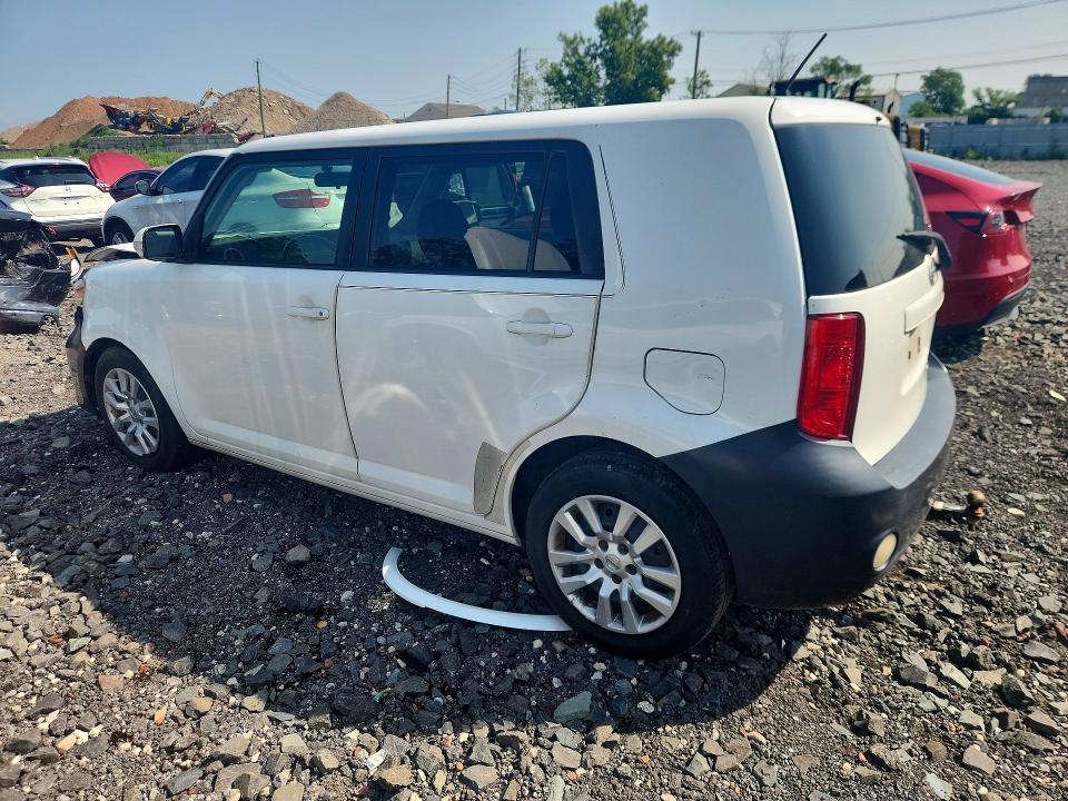 Photo 2 from auction – 2010 SCION XB with VIN JTLZE4FE6A1113941