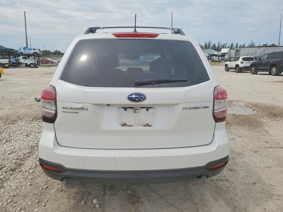 صورة رقم 6 من المزاد - 2014 SUBARU FORESTER مع VIN JF2SJAGC8EH500204