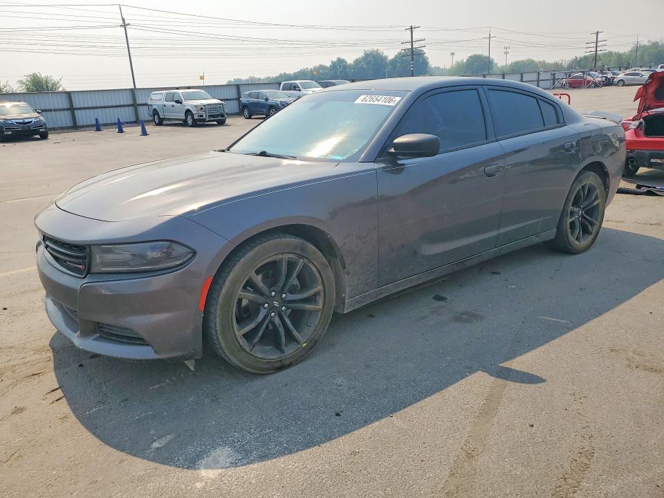 DODGE CHARGER 2018 with VIN 2C3CDXBG9JH336462 - Photo from auction