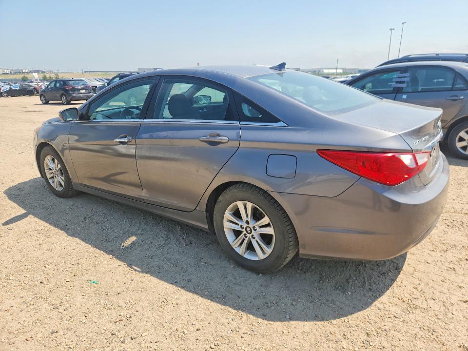 Photo 2 from auction – 2013 HYUNDAI SONATA with VIN 5NPEB4ACXDH754113